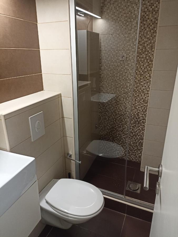 Alex 3 Apartman Belgrád Kültér fotó